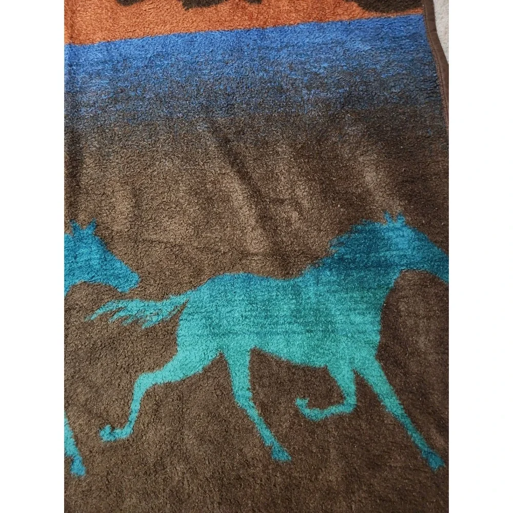 Biederlack of America Reversible Horse Throw Blanket 50x70 Southwestern USA Made